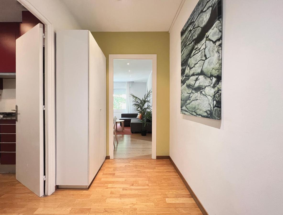 Stay U-Nique Apartments Aribau II Barcellona Esterno foto